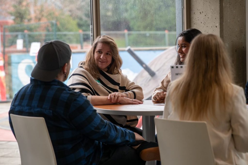 Alumni Exchange 24 2 1200x800 1